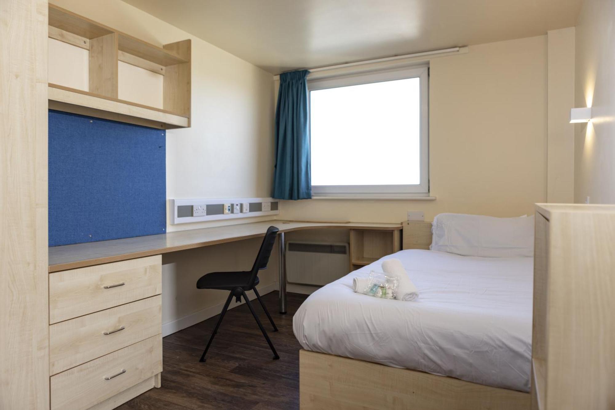 Burley Road Aparthotel Leeds  Exterior foto